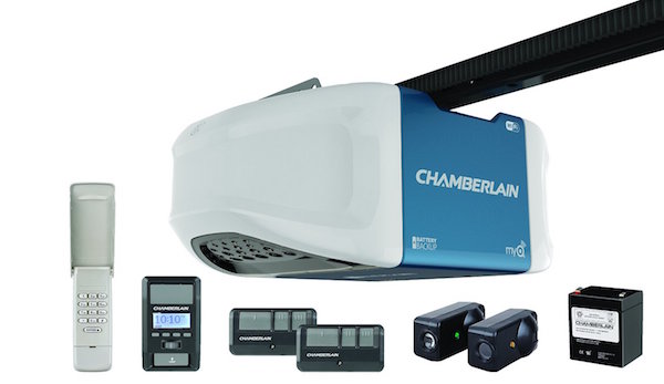 Chamberlain WD1000WF 1-1/4 HPS Smartphone Controlled Wi-Fi Garage Door Opener