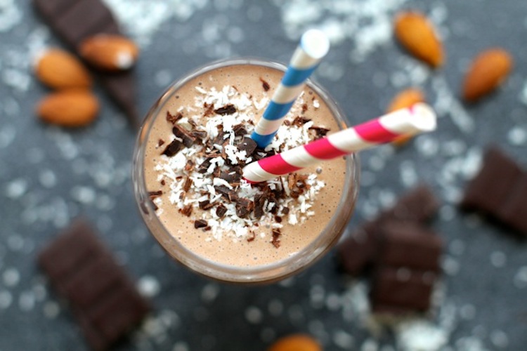 Almond Joy Cookie Dough Smoothie - With a base made up of bananas, oats, Greek yogurt, coconut milk, and cocoa powder, you can easily enjoy this for breakfast without starting your day off on the wrong foot. | Ideahacks.com