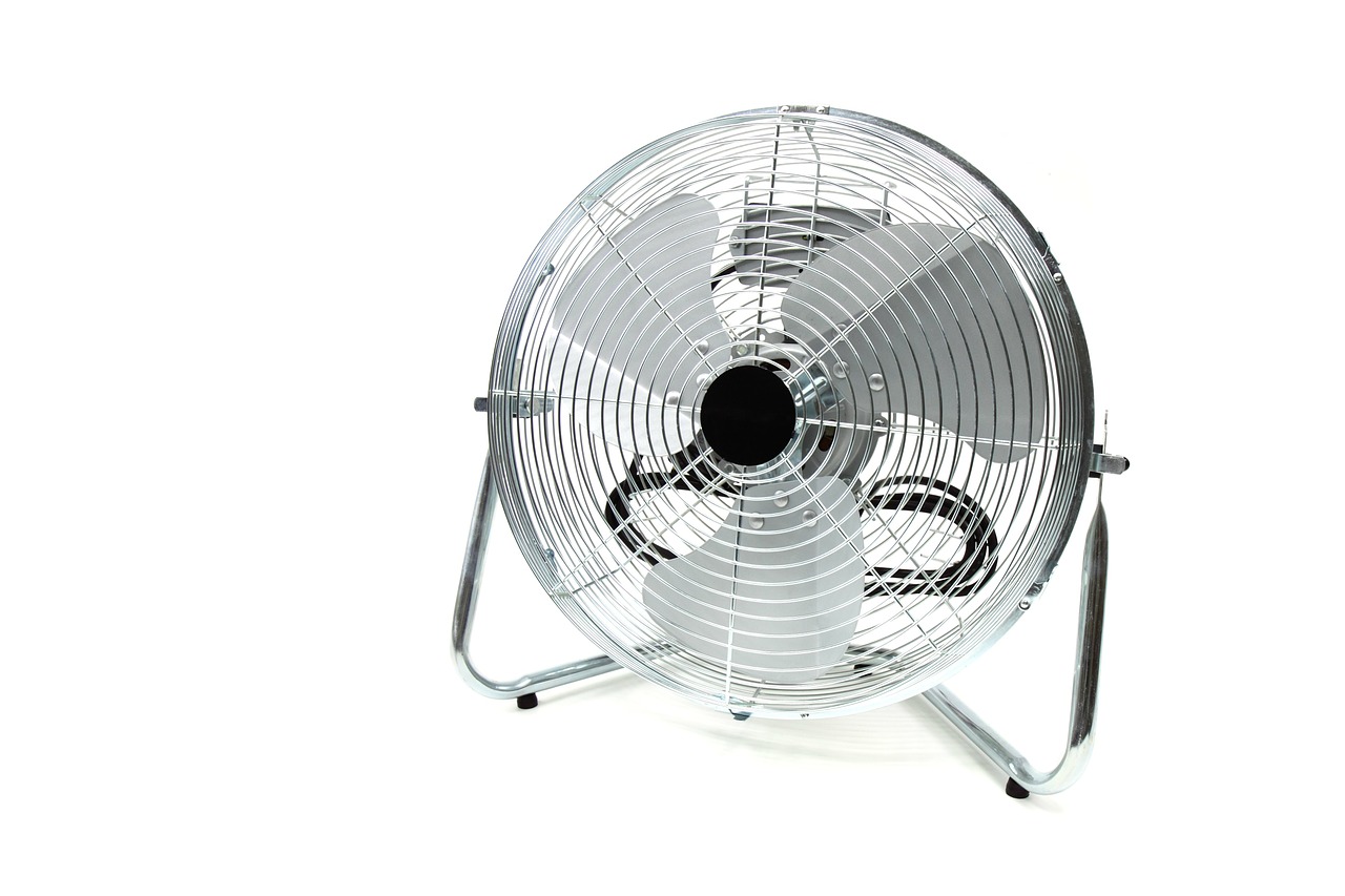Top 10 Best Battery Operated Fans Reviewed In 2019