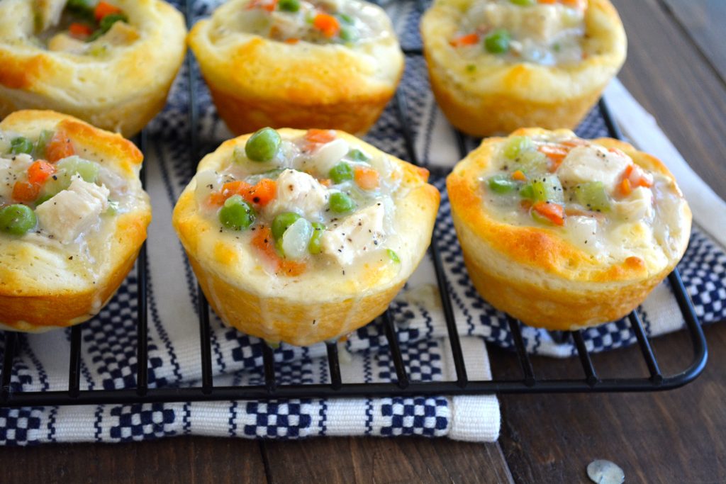 Mini Chicken Pot Pie Bites