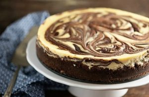 chocolate swirled cheesecake