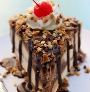 waffle cone sundae ice cream cake