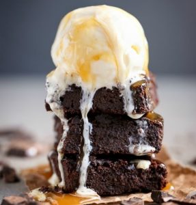 low-carb zucchini brownies