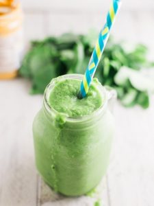 Protein Packed Apple & Spinach Smoothie