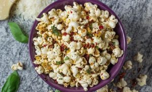 Margherita Pizza Popcorn