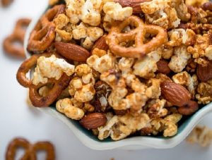 Slow Cooker Caramel Popcorn