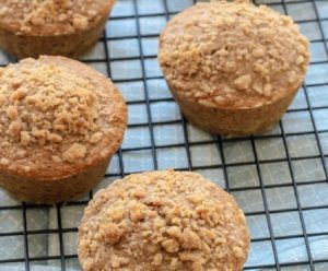 Healthy Maple Oatmeal Muffins
