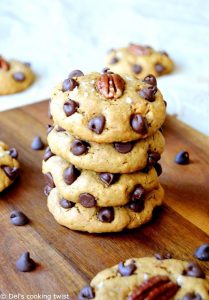 Skinny Oatmeal Peanut Butter Chocolate Chip Cookies