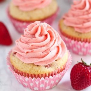 Fresh Strawberry Cupcakes