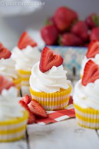 Pineapple Dream Cupcakes