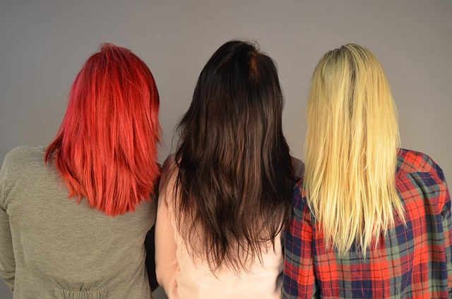 3  women with hair  different color 