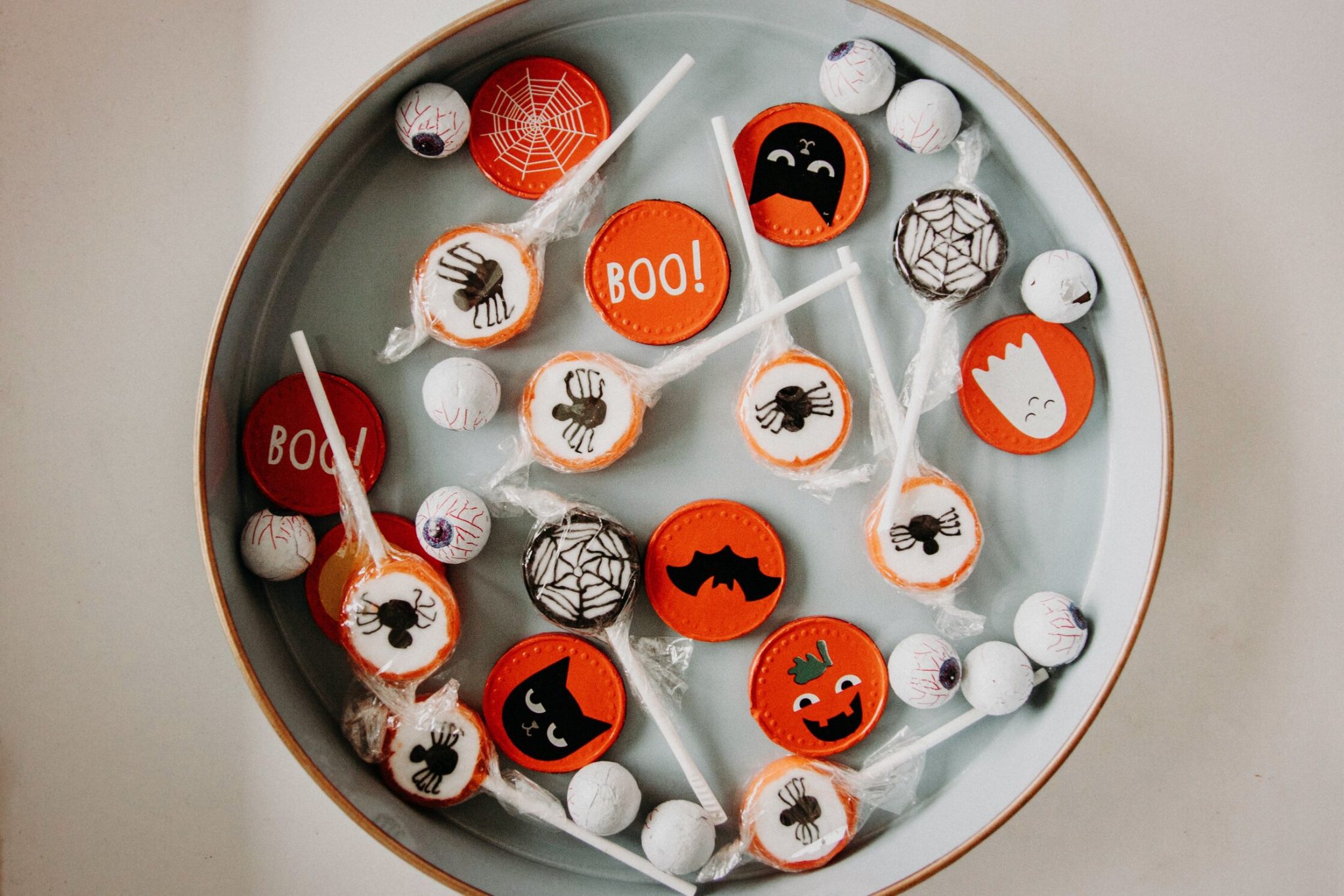 Organic Halloween Candy Ideas for the Spookiest Day of the Year